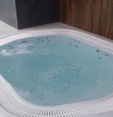 Admiralski 코워브제크